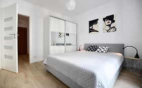 Apartament El Rojo Z Garazem
